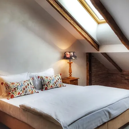 Windmill By Rembrandt Old Town Apartament Bukareszt