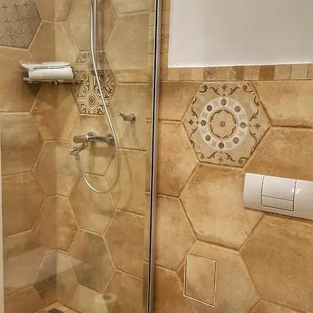 Windmill By Rembrandt Old Town Apartament Bucureşti