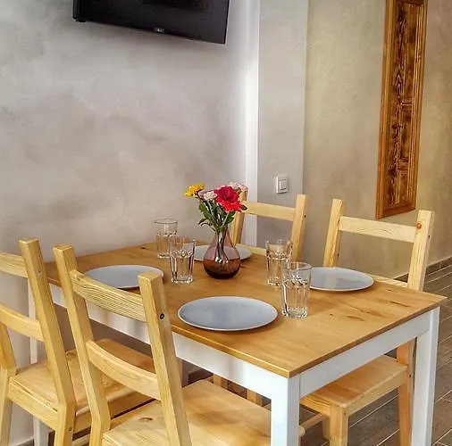 Windmill By Rembrandt Old Town Апартаменти Бухарест